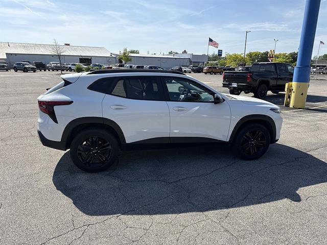 Used 2024 Chevrolet Trax ACTIV w/ Driver Confidence Package FWD image 55