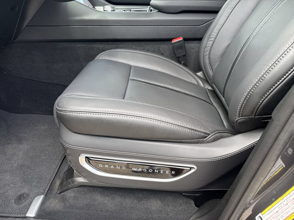 New 2026 Jeep Grand Wagoneer L Summit w/ Rear Seat Video Group I AWD/4WD image 13