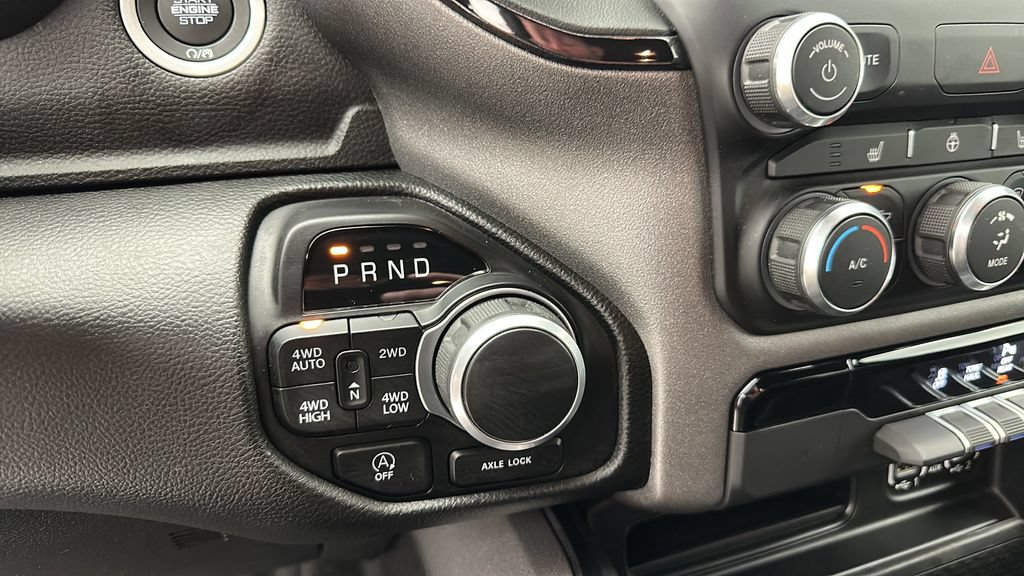 Used 2023 RAM 1500 Big Horn AWD/4WD image 23