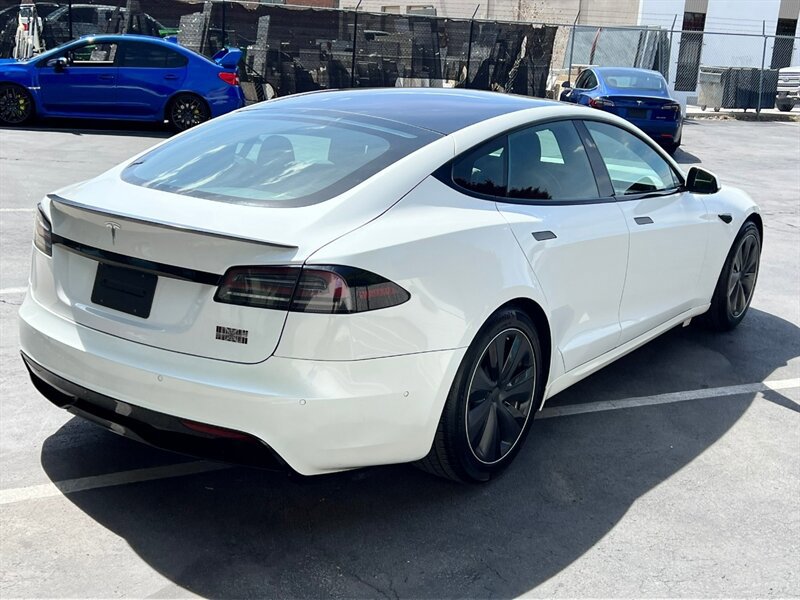 Used 2022 Tesla Model S Plaid image 7