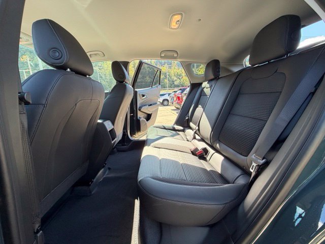 New 2026 Chevrolet Trax LT w/ LT Convenience Package FWD image 21