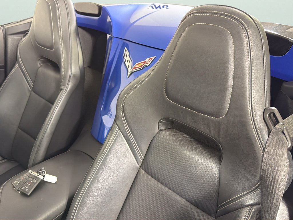 Used 2019 Chevrolet Corvette Stingray Convertible w/ Battery Protection Package RWD image 30