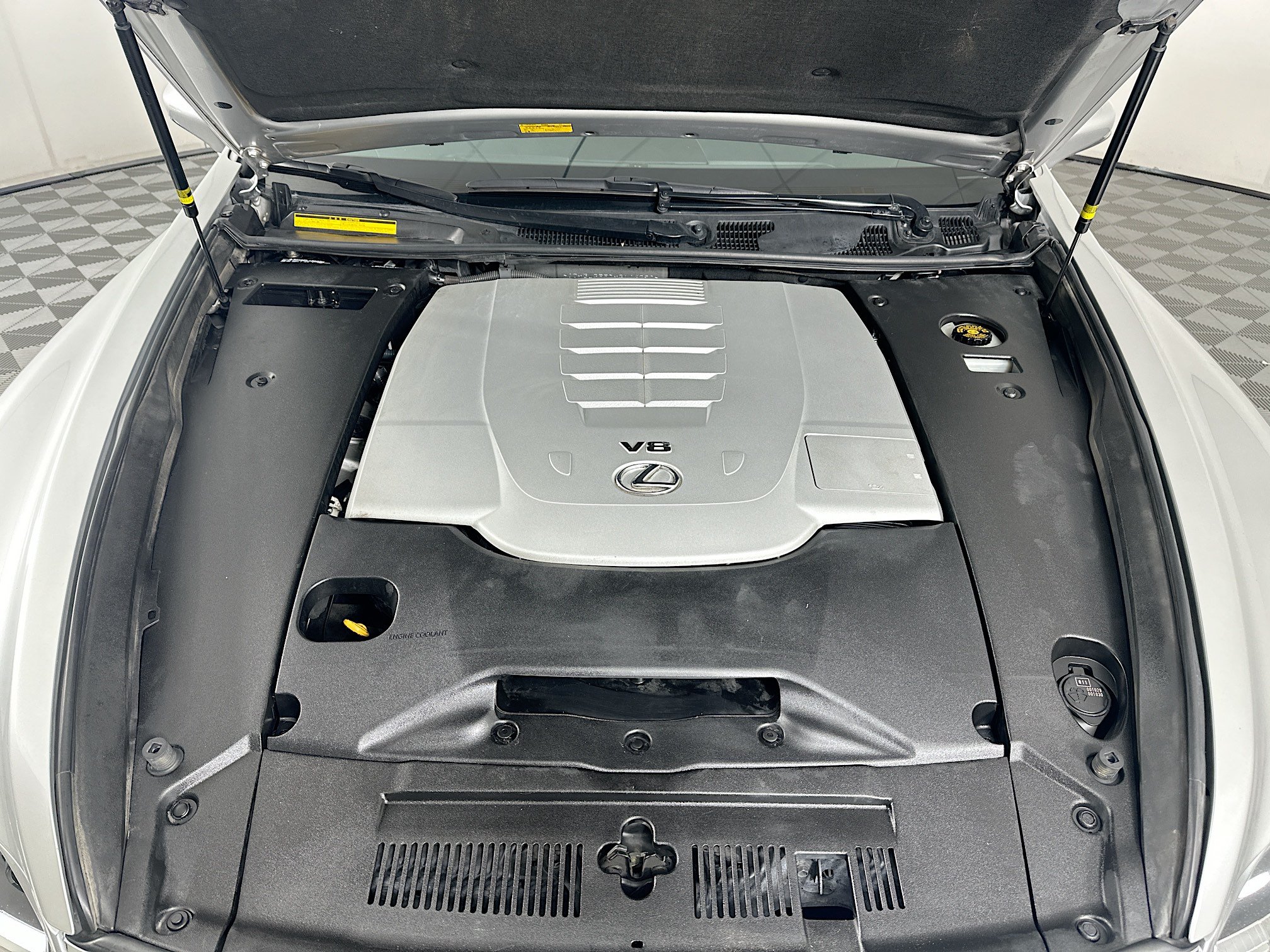 Used 2017 Lexus LS 460 w/ Comfort Package RWD image 35
