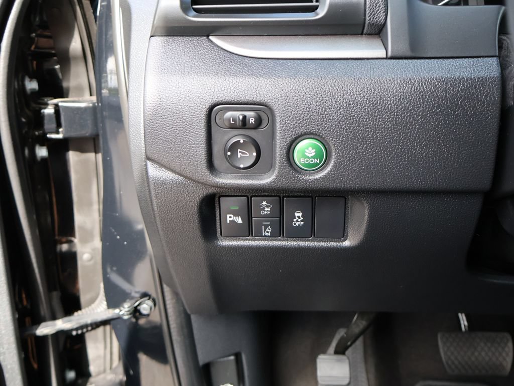 Certified 2025 Honda Passport EX-L image 30