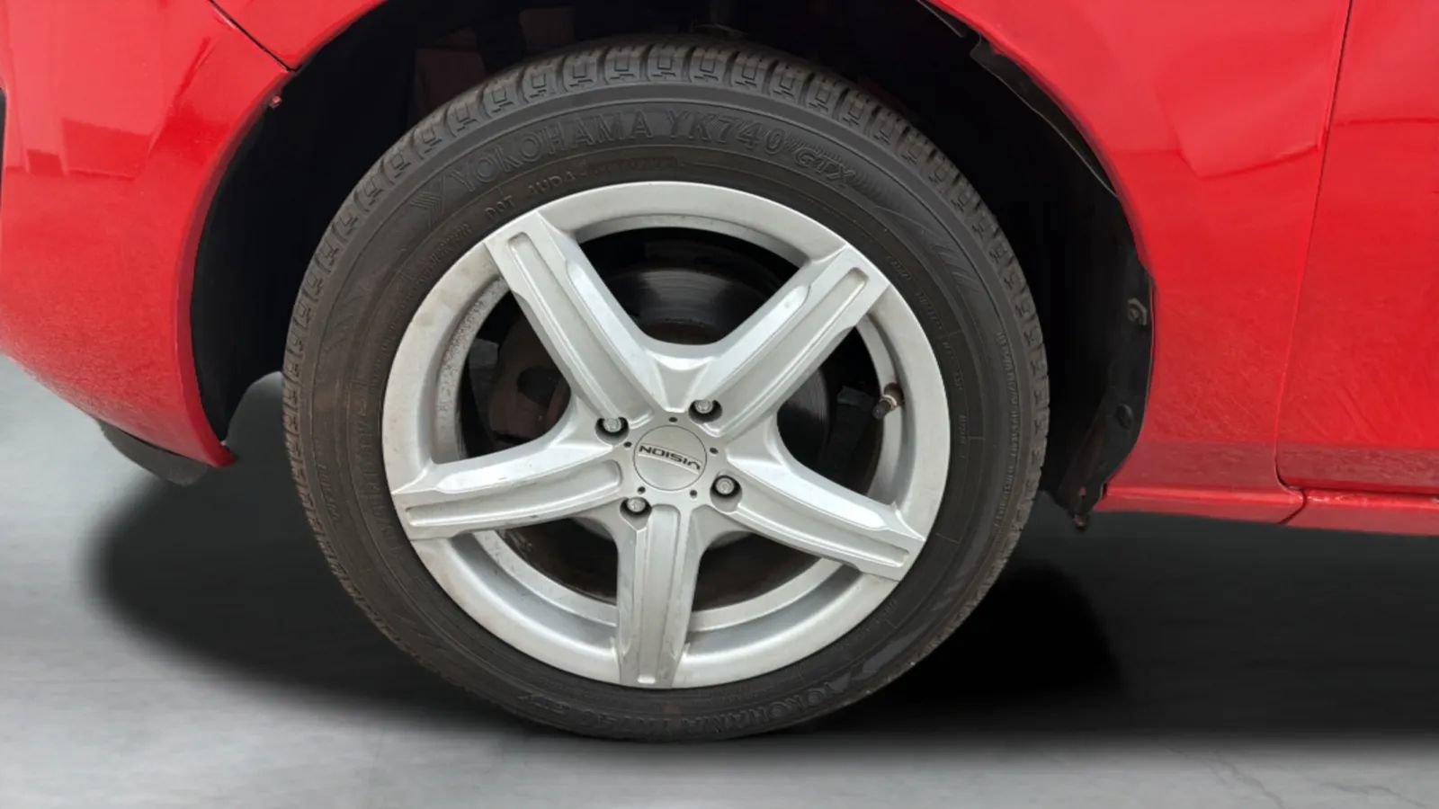 Used 2012 MAZDA MAZDA2 Sport FWD image 27