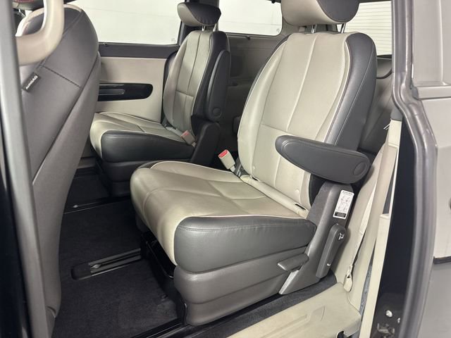 Used 2016 Kia Sedona SX FWD image 22