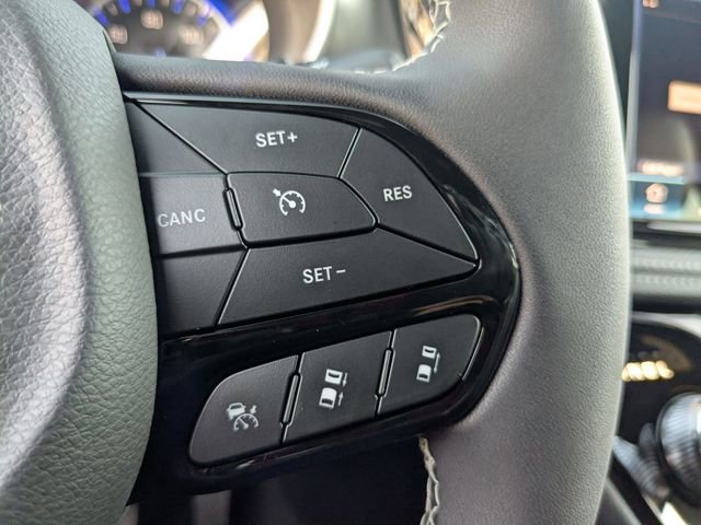 New 2026 Chrysler Pacifica Select w/ S Appearance Package FWD image 18