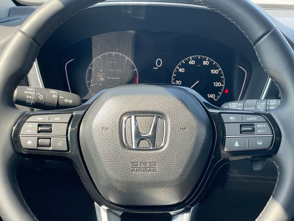 Certified 2025 Honda Pilot Touring image 12