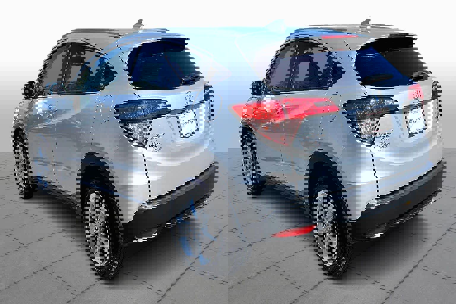 Used 2016 Honda HR-V EX-L image 12