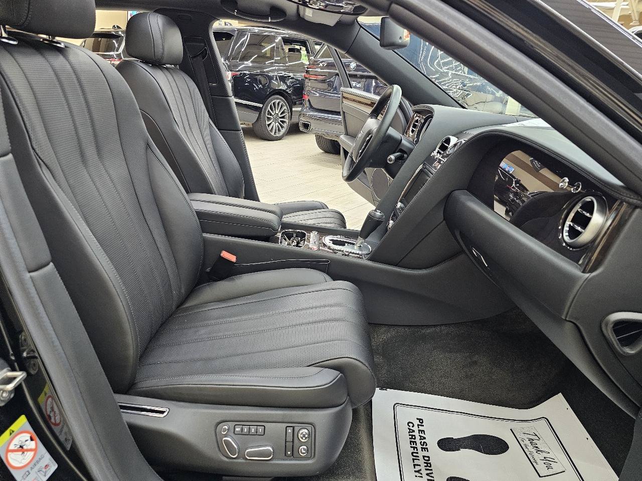 Used 2014 Bentley Flying Spur W12 AWD/4WD image 21