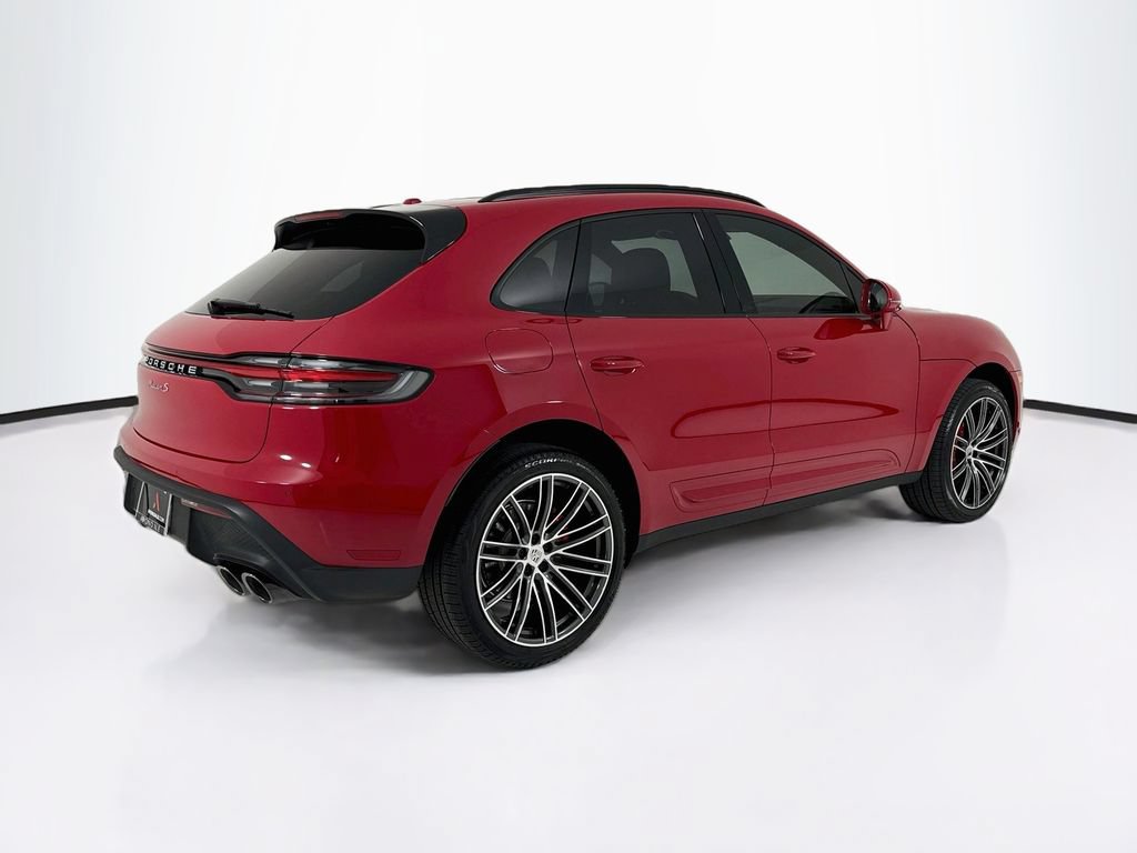 New 2026 Porsche Macan S AWD/4WD image 9