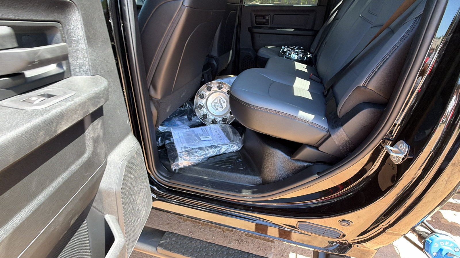 New 2026 RAM 5500 Tradesman w/ Chrome Appearance Group AWD/4WD image 19