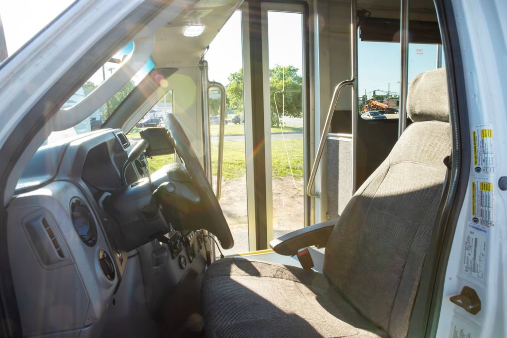 Used 2017 Ford E-450 and Econoline 450 Super Duty w/ Shuttle Bus Prep Package RWD image 8