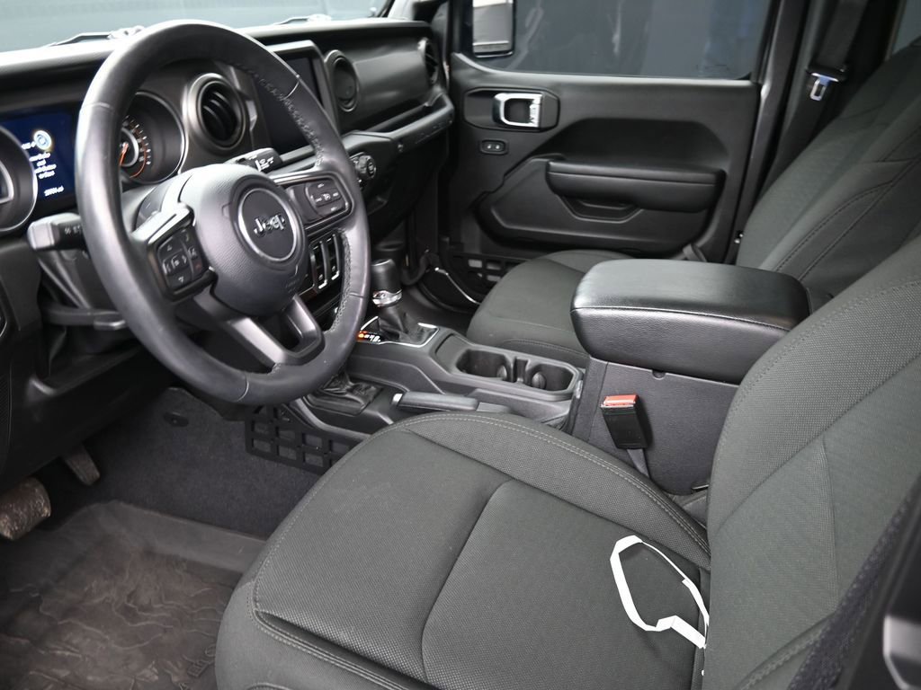 Used 2023 Jeep Wrangler Willys image 14