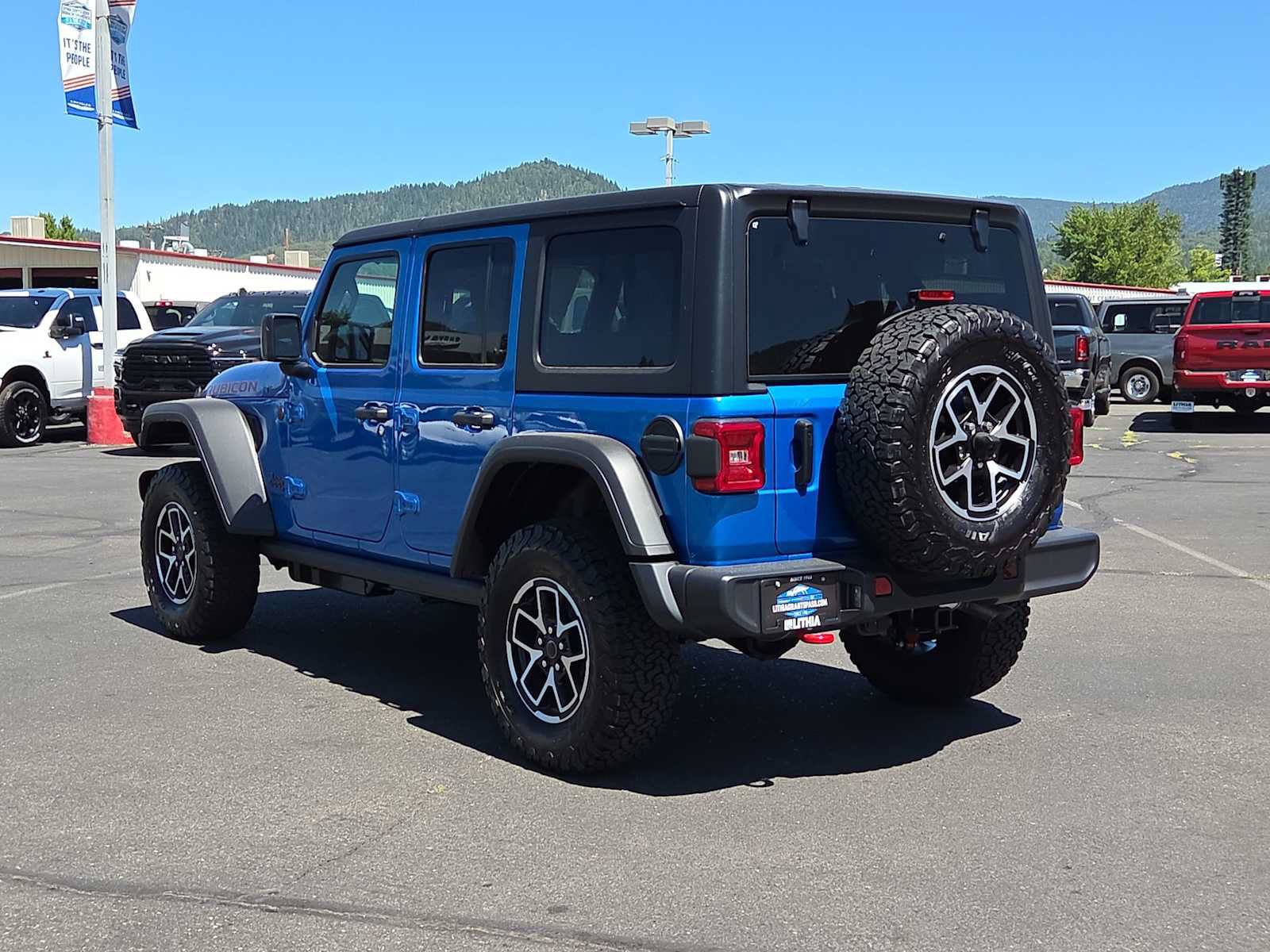 New 2026 Jeep Wrangler Unlimited Rubicon AWD/4WD image 12