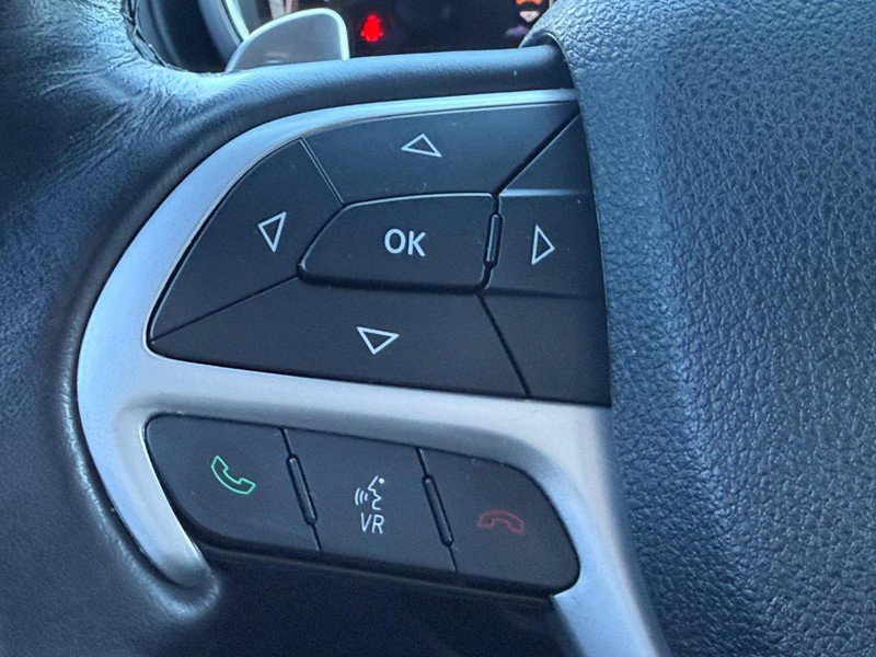 Used 2016 Jeep Grand Cherokee High Altitude image 18