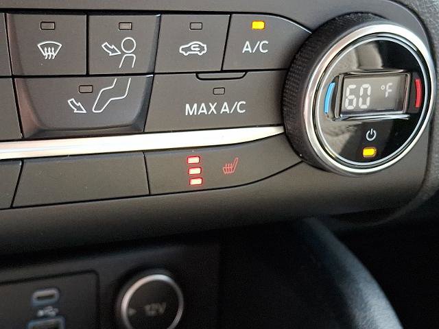 Certified 2020 Ford Escape SE image 24