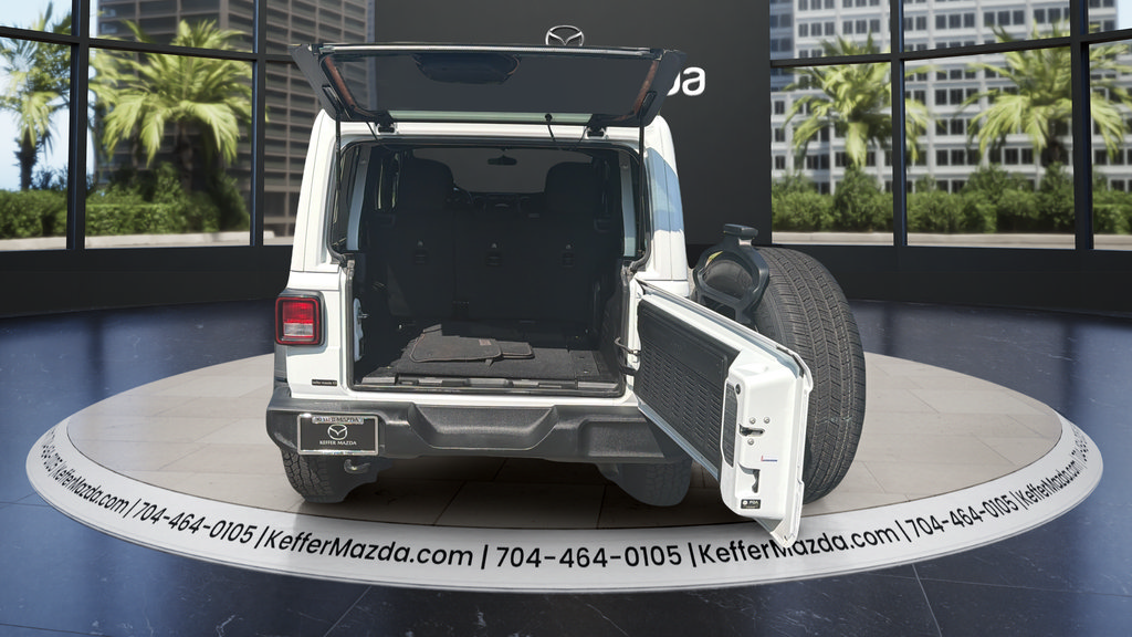 Used 2022 Jeep Wrangler Unlimited Sport w/ Sun And Sound Package AWD/4WD image 14