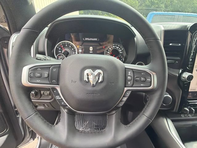 Used 2025 RAM 1500 Big Horn AWD/4WD image 24