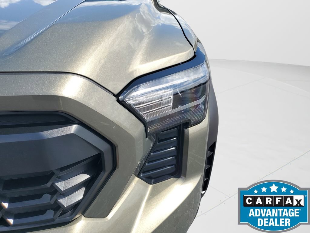 Used 2025 Toyota Tacoma TRD Off-Road image 10