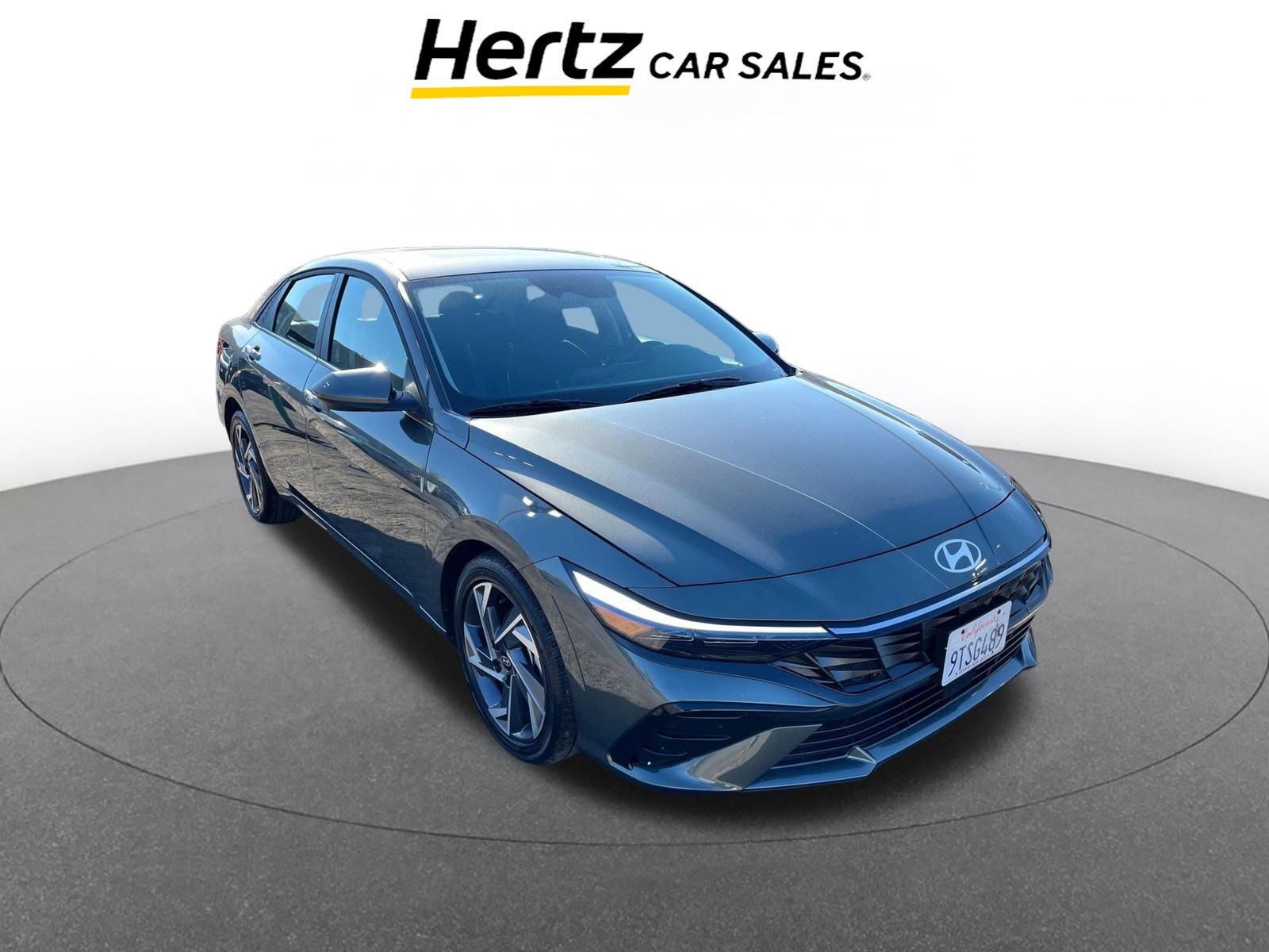 Used 2025 Hyundai Elantra SEL image 1