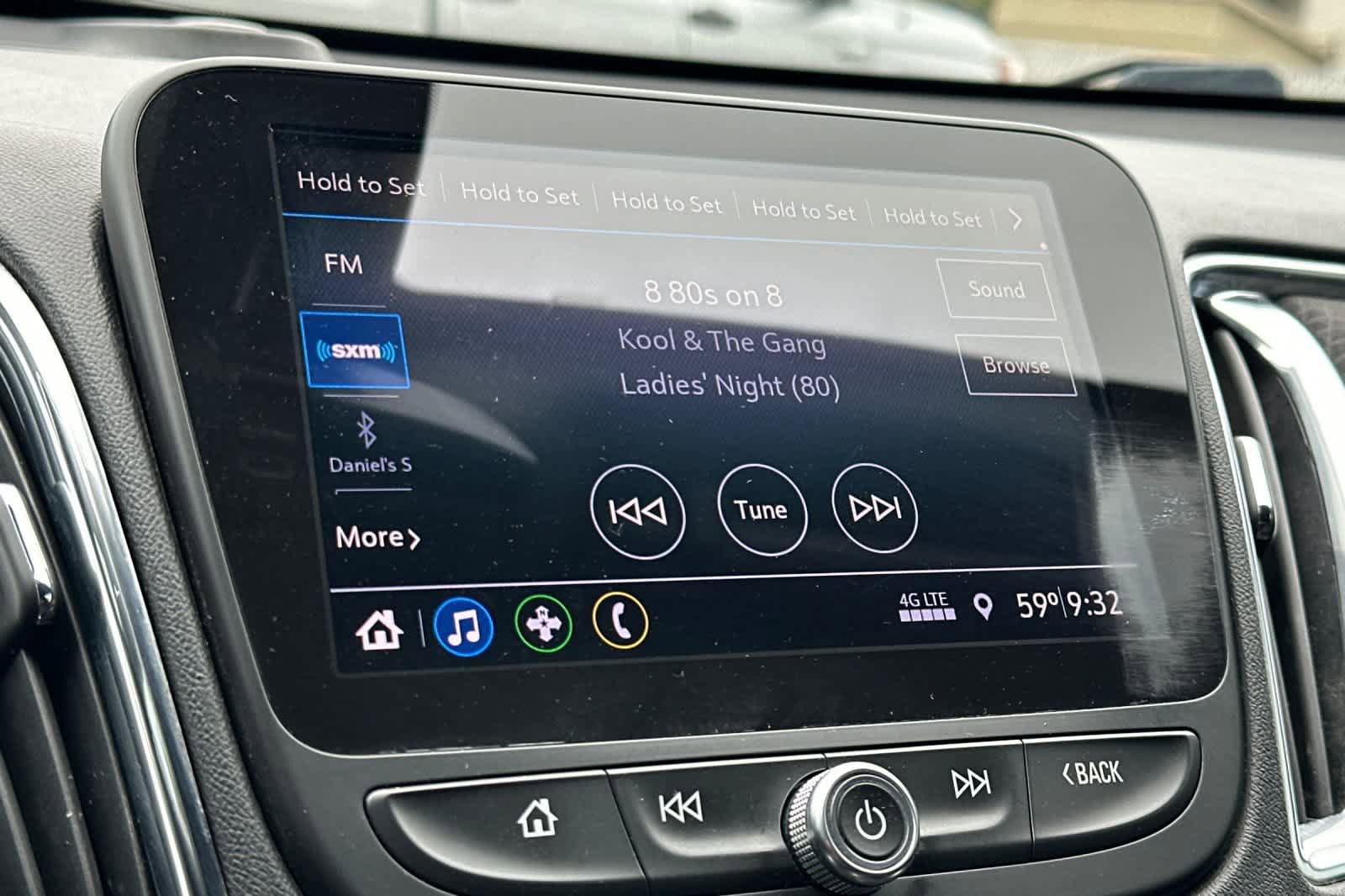 Used 2019 Chevrolet Malibu LT FWD image 17