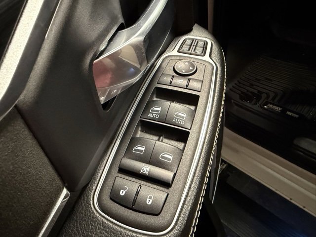 Used 2024 RAM 2500 Laramie w/ Night Edition image 15