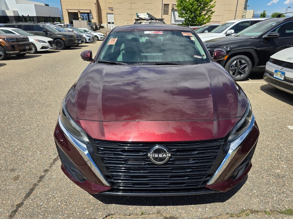Used 2023 Nissan Altima 2.5 SL AWD/4WD image 8