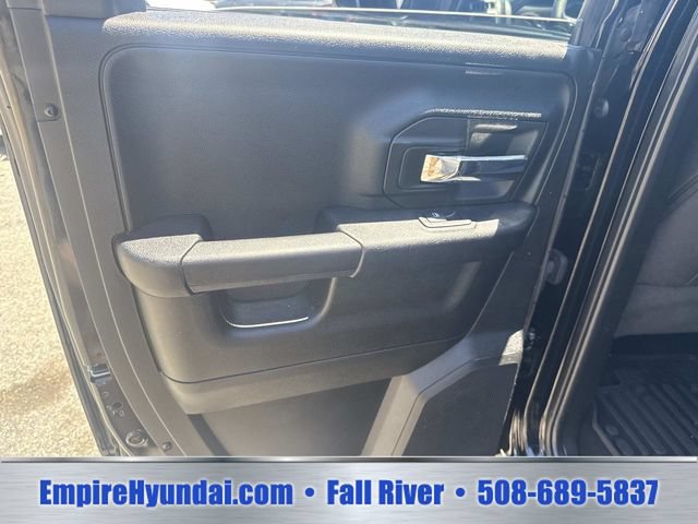 Used 2022 RAM 1500 Classic Warlock AWD/4WD image 15