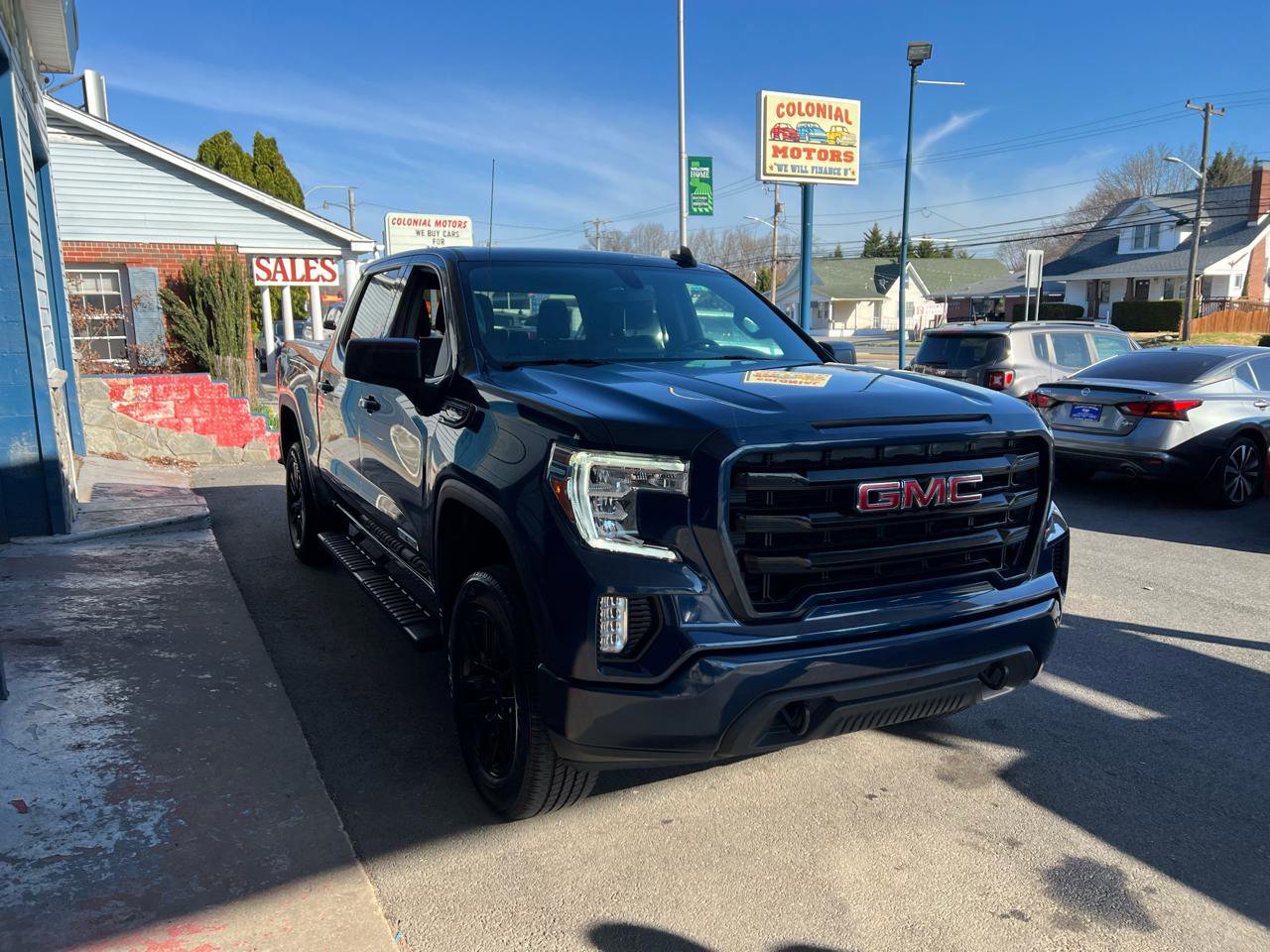 Used 2020 GMC Sierra 1500 Elevation w/ Elevation Value Package image 4