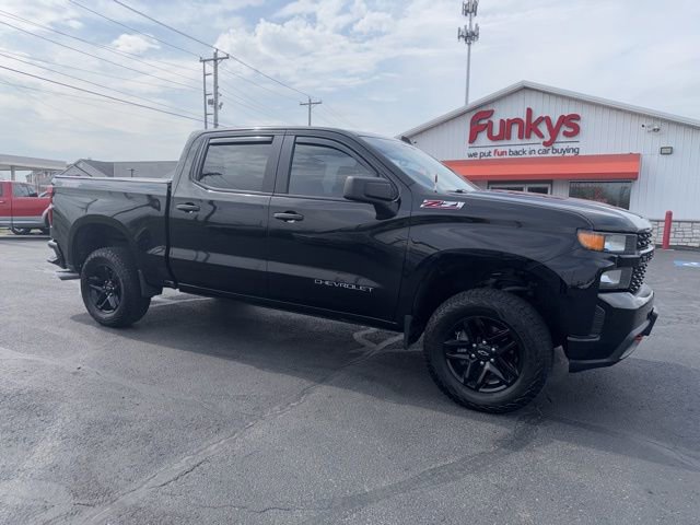 Used 2020 Chevrolet Silverado 1500 Custom Trail Boss w/ Custom Convenience Package image 1