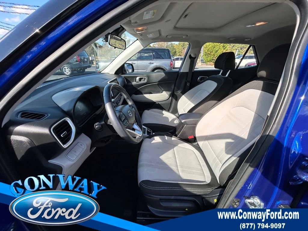 Used 2024 Hyundai Venue SEL image 27