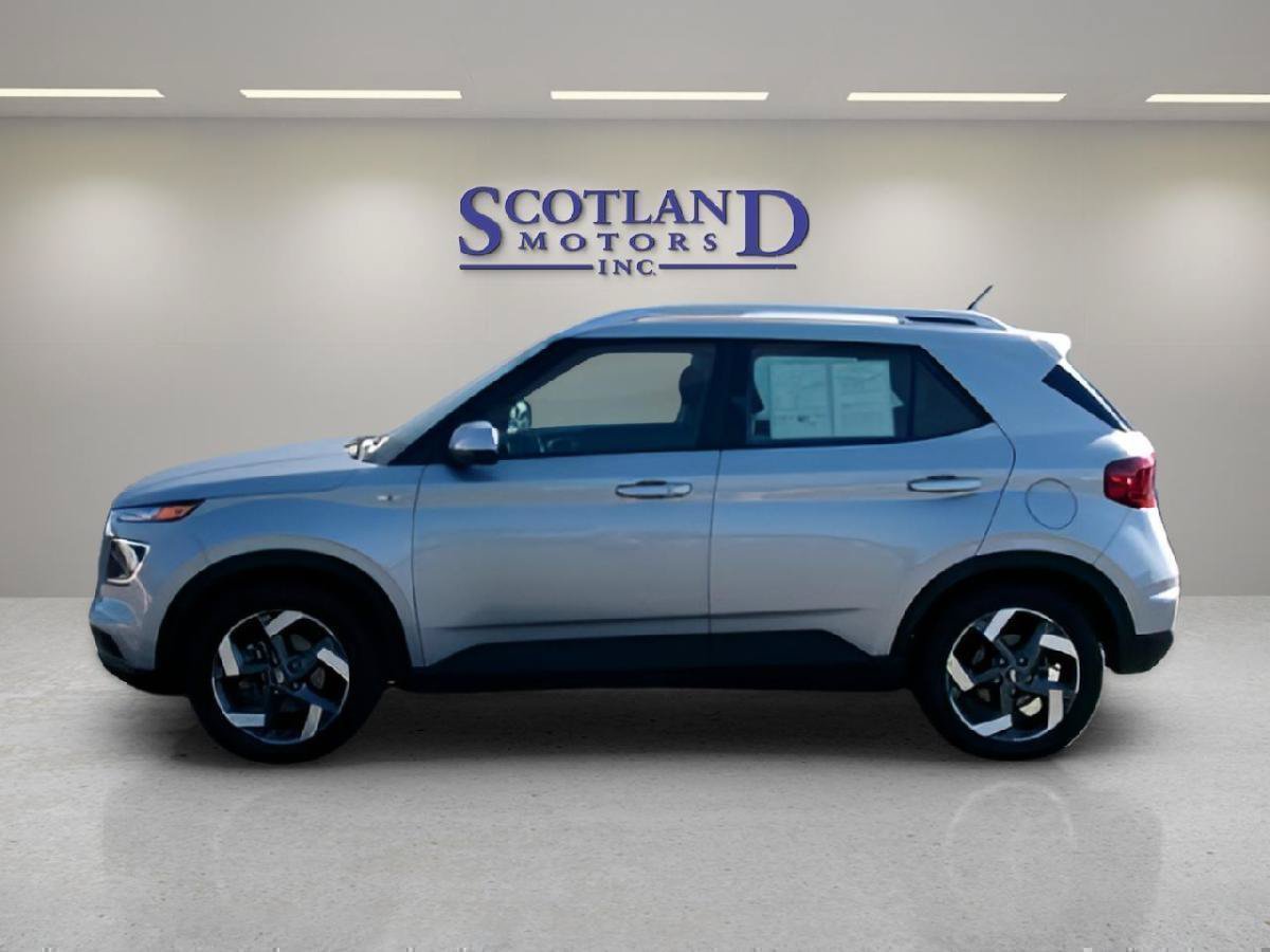 Used 2025 Hyundai Venue SEL