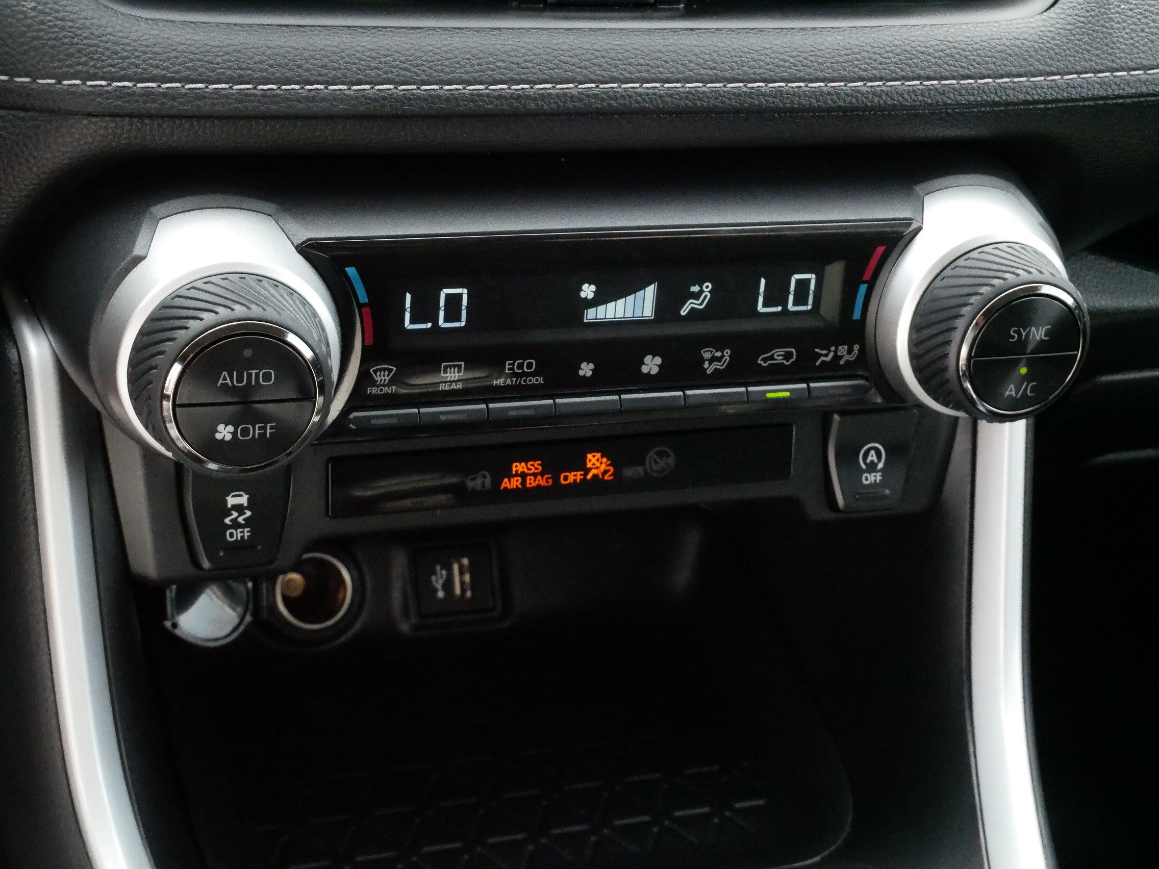 Certified 2025 Toyota RAV4 XLE AWD/4WD image 23