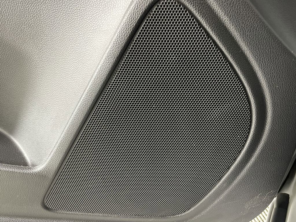 Used 2020 GMC Canyon SLE w/ Driver Alert Package image 21