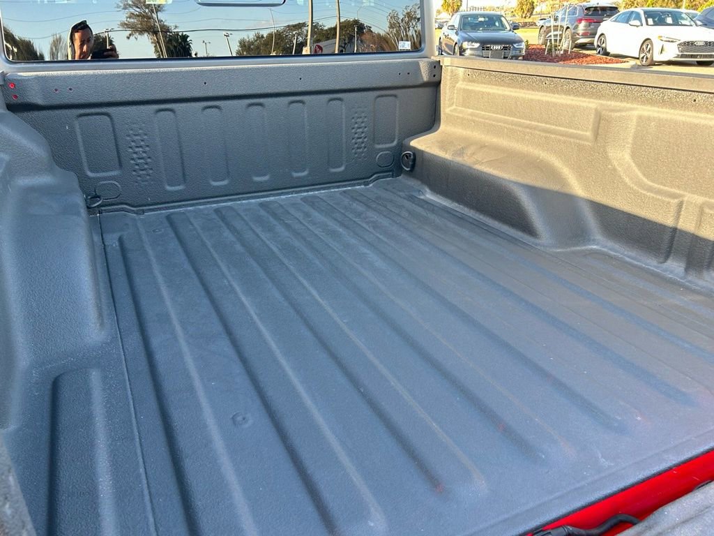 Used 2025 Jeep Gladiator Mojave w/ Convenience Group image 60