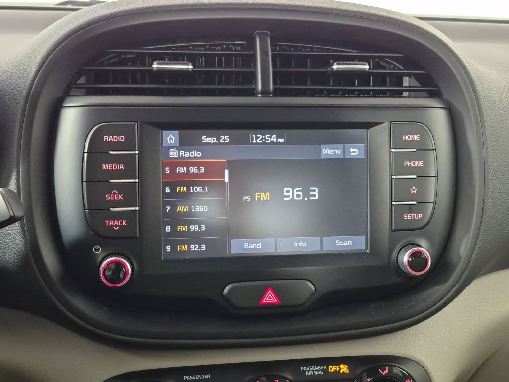 Used 2021 Kia Soul S FWD image 23