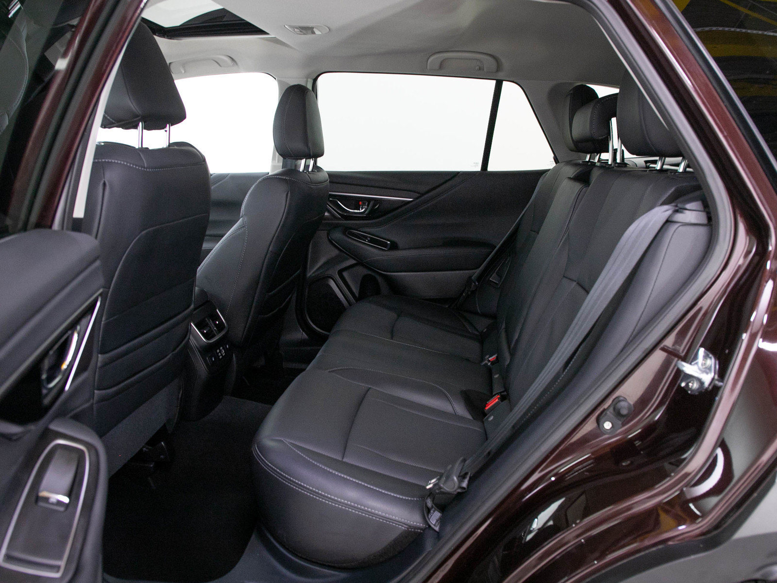 Used 2025 Subaru Outback Limited w/ Tech Package 3 AWD/4WD image 19