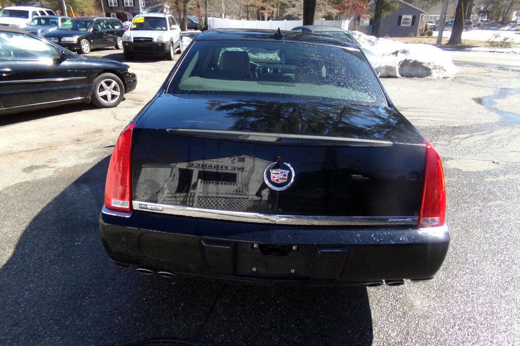 Used 2010 Cadillac DTS Premium w/ Driver Awareness Package FWD image 6