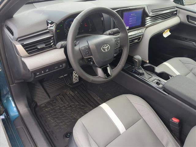 New 2026 Toyota Camry SE image 12