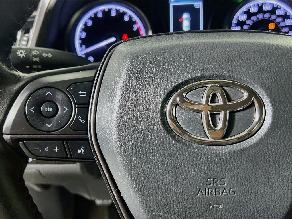 Used 2024 Toyota Camry SE FWD image 16