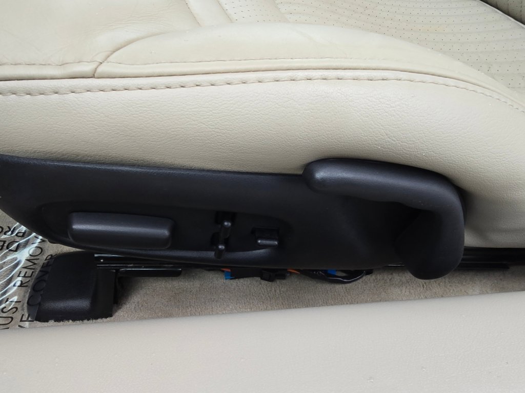 Used 2003 Chevrolet Corvette Convertible w/ Preferred Equipment Group1 image 28