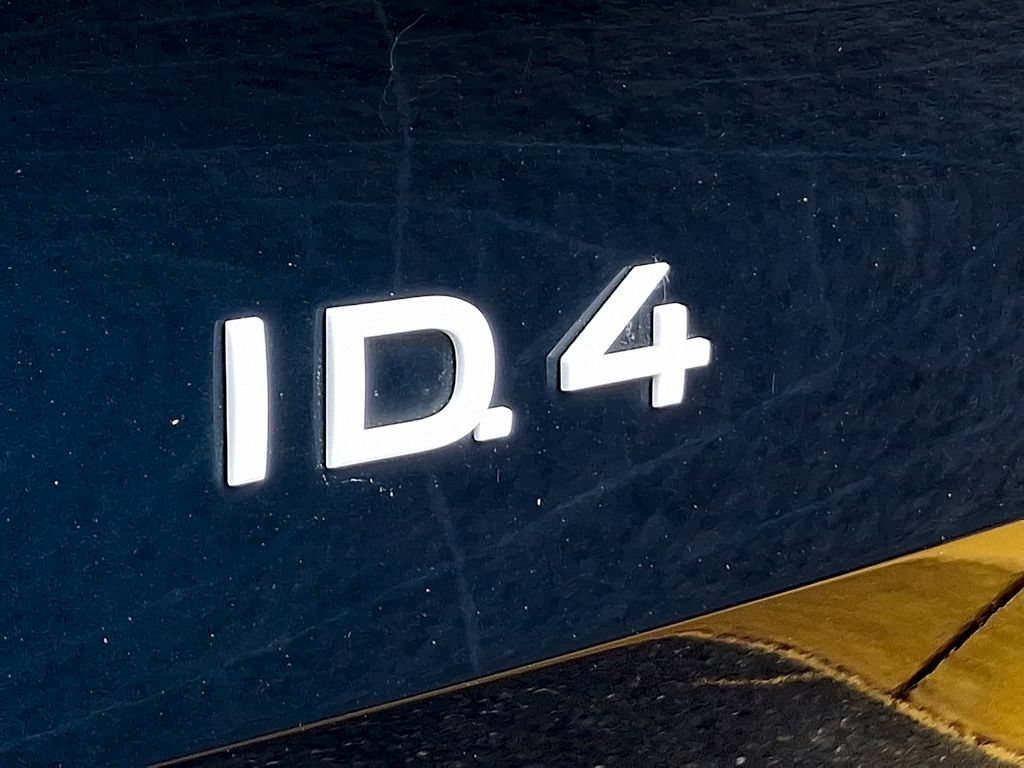 Certified 2023 Volkswagen ID.4 Pro RWD image 30