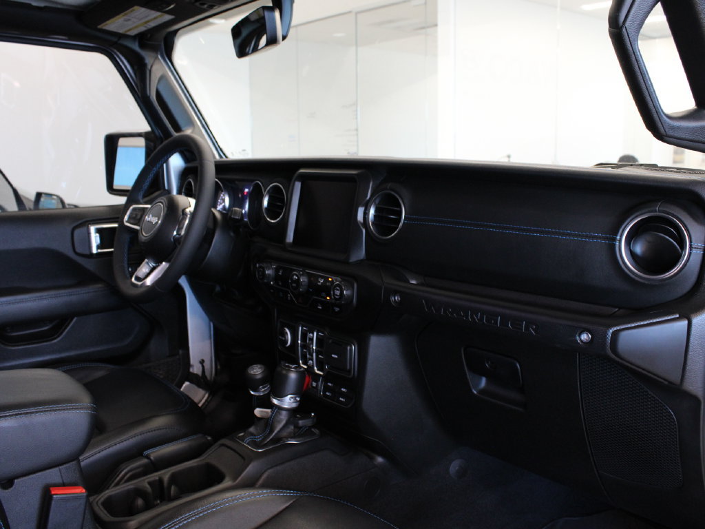 Used 2023 Jeep Wrangler Unlimited Rubicon 4xe AWD/4WD image 19