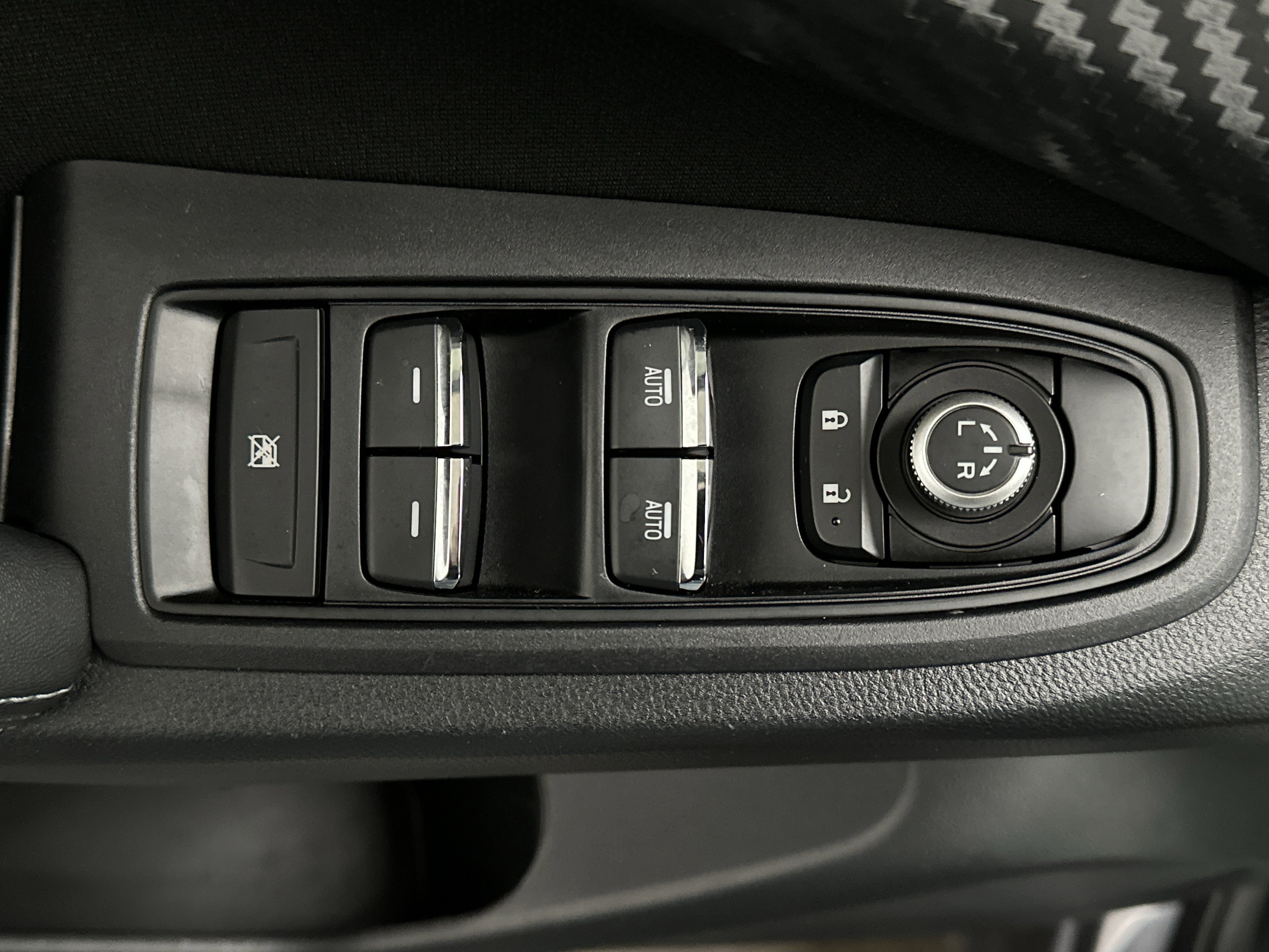 Used 2023 Subaru Ascent Premium w/ Convenience Package image 20