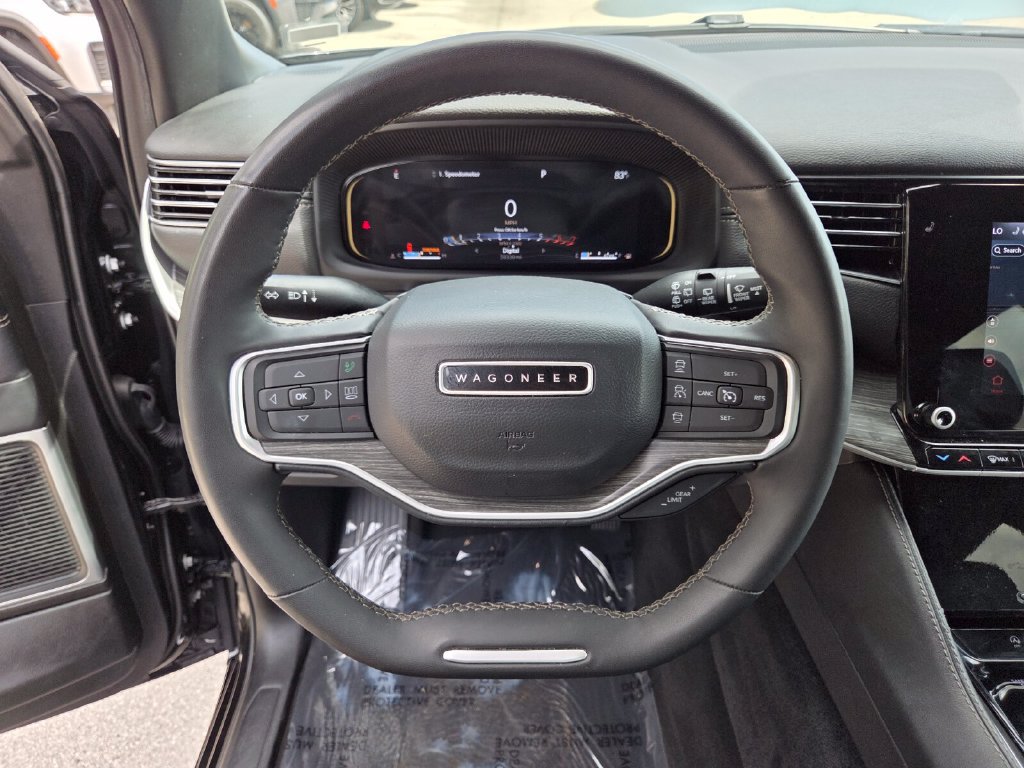 Certified 2024 Jeep Wagoneer Series II AWD/4WD image 35