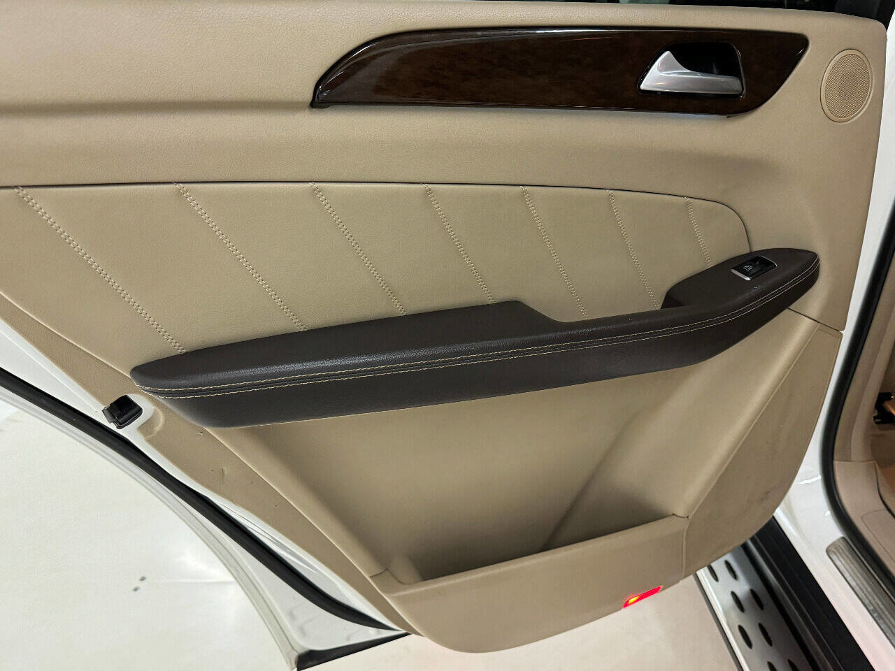 Used 2015 Mercedes-Benz GL 320 BlueTEC 4MATIC image 76