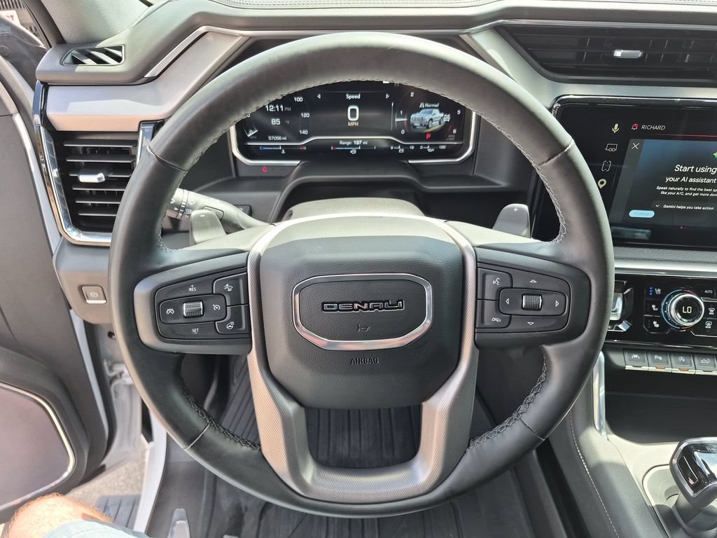 Used 2023 GMC Sierra 1500 Denali w/ Technology Package AWD/4WD image 25