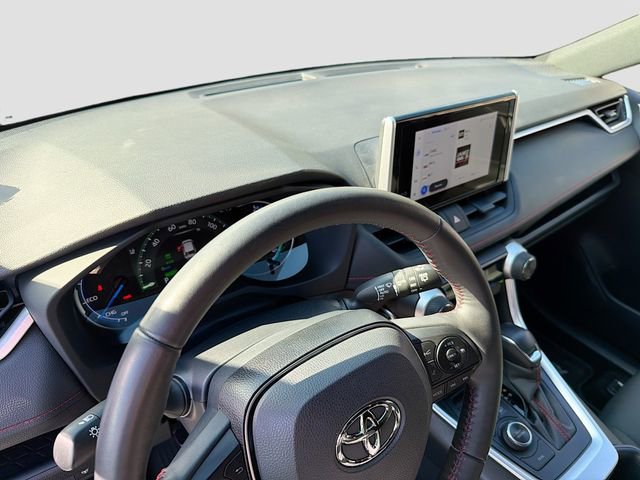Used 2023 Toyota RAV4 SE w/ Weather & Moonroof Package AWD/4WD image 9