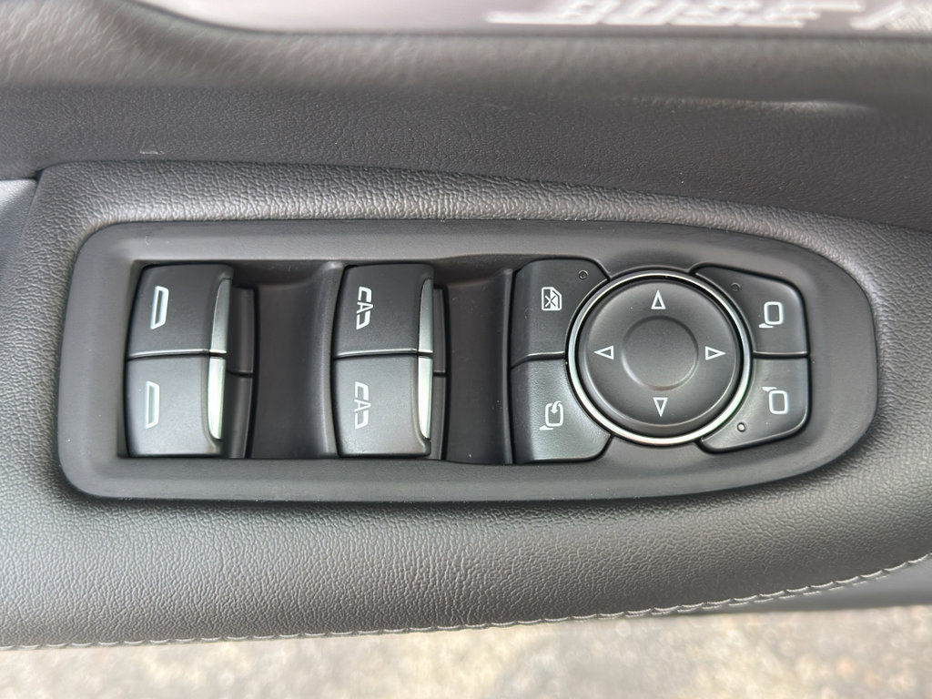 Used 2024 Cadillac XT5 Premium Luxury w/ LPO, Floor Liner Package AWD/4WD image 12